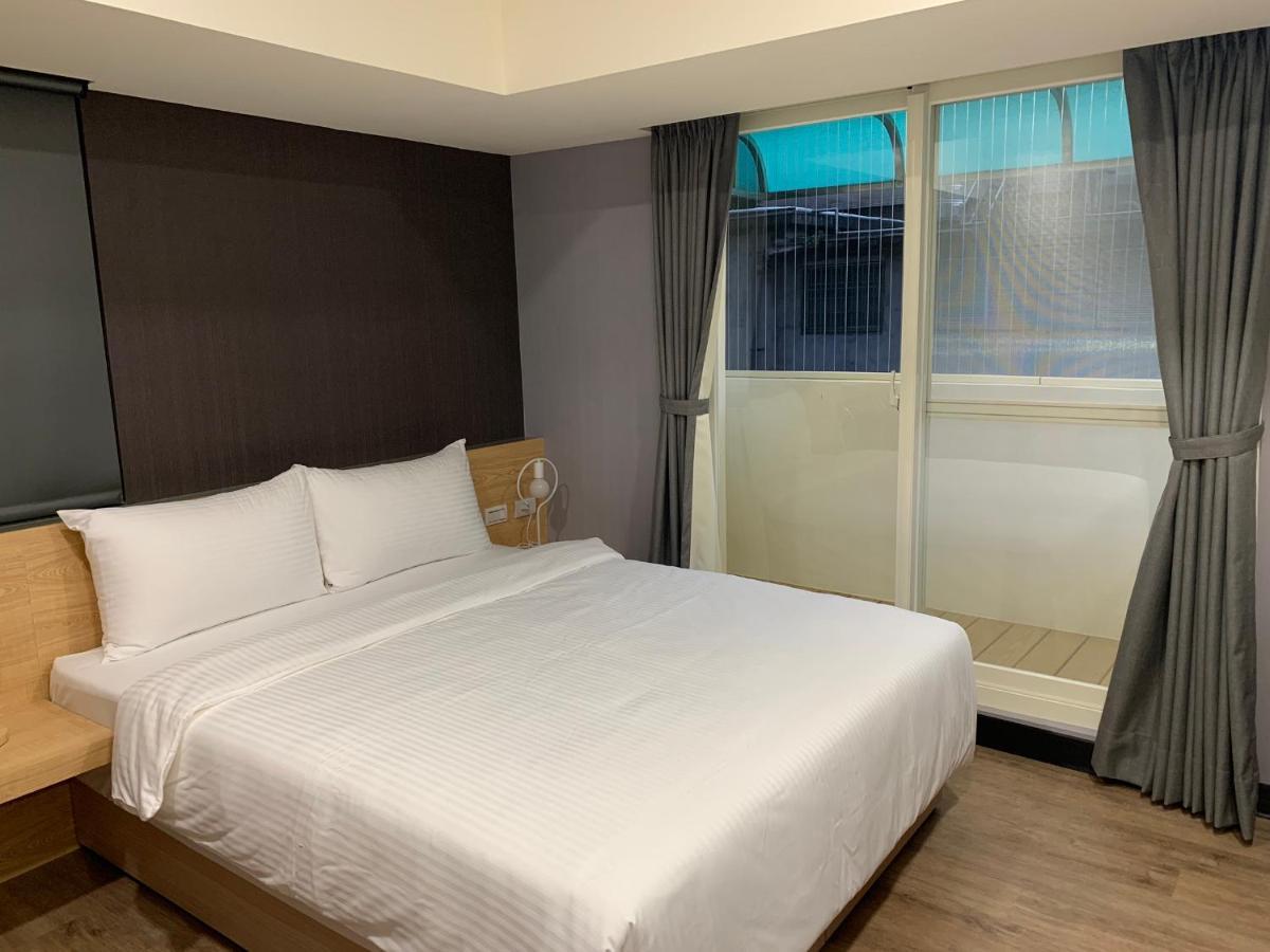 Cy Hotel Taipei Exterior foto