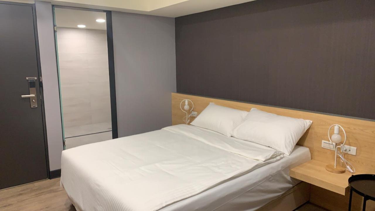 Cy Hotel Taipei Exterior foto